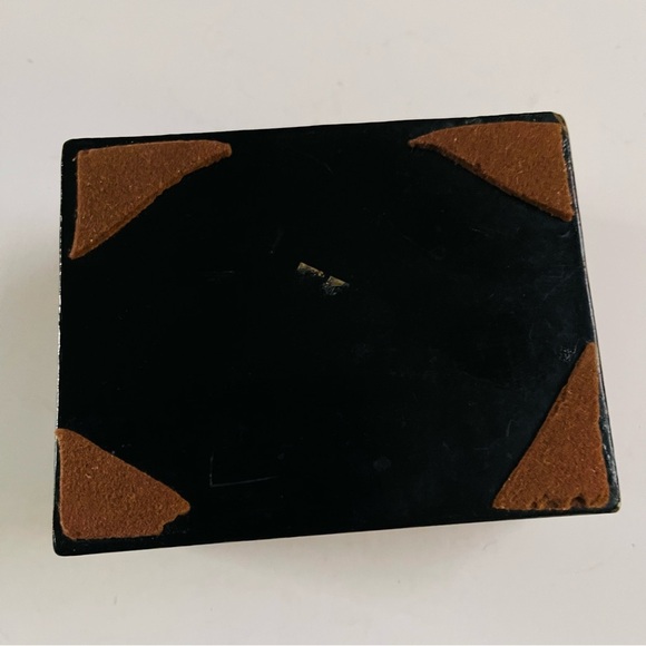 Chinese Mother of Pearl Wood Lacquer Box Old Man Floral Asian Trinket Decor - Picture 14 of 14